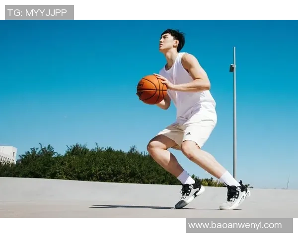 帅气篮球足球明星的魅力与风采展现运动精神的青春活力与激情